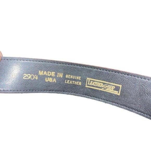 Leather Shop Vintage Womens Belt Size Medium Red Statement Gold Studs - Picture 10 of 10